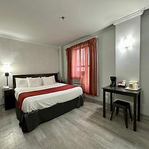 Habitación con Cama King